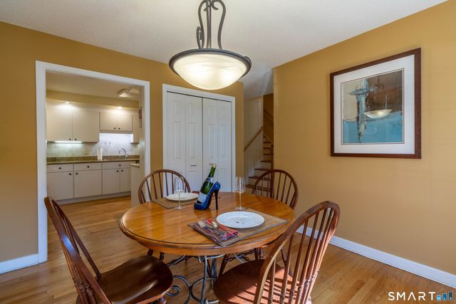 24 Williams Glen Way 24, Glastonbury, CT 06033
