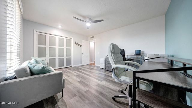 10914 W CAMPANA Drive, Sun City, AZ 85351