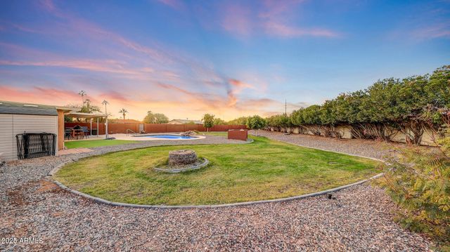 10914 W CAMPANA Drive, Sun City, AZ 85351