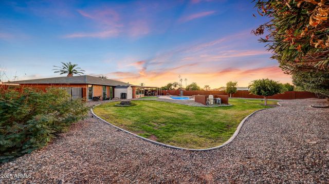 10914 W CAMPANA Drive, Sun City, AZ 85351
