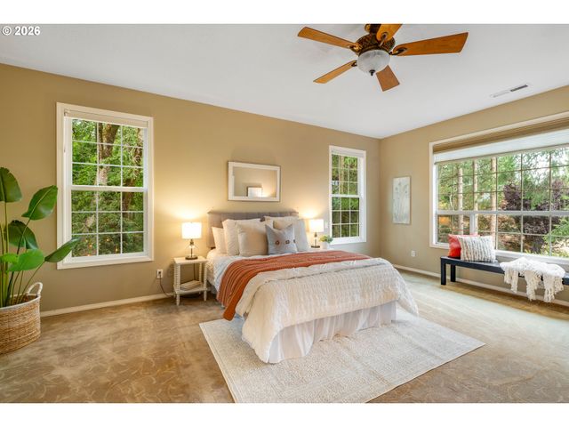 12616 Sw 60TH Ct, Portland, OR 97219