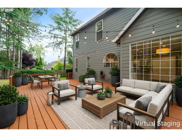 12616 Sw 60TH Ct, Portland, OR 97219