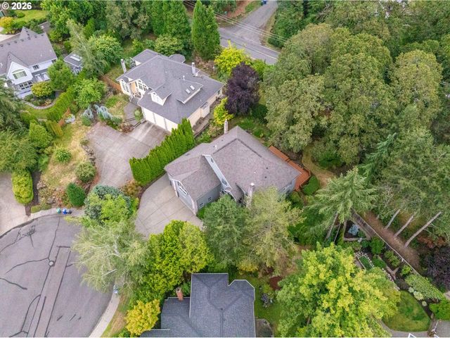 12616 Sw 60TH Ct, Portland, OR 97219