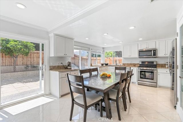 14102 Saarinen Court, Irvine, CA 92606