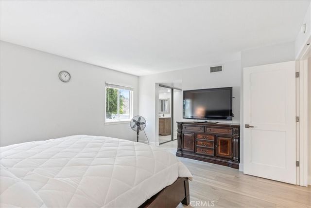 14102 Saarinen Court, Irvine, CA 92606