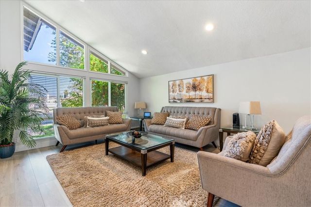 14102 Saarinen Court, Irvine, CA 92606