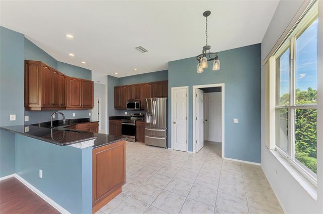 6339 STURBRIDGE COURT, Sarasota, FL 34238