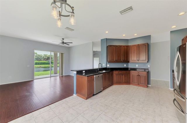 6339 STURBRIDGE COURT, Sarasota, FL 34238