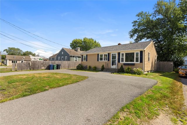 794 Main Avenue, Warwick, RI 02886