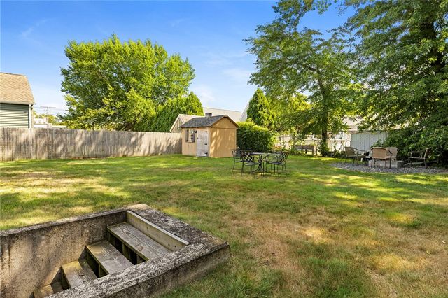 794 Main Avenue, Warwick, RI 02886