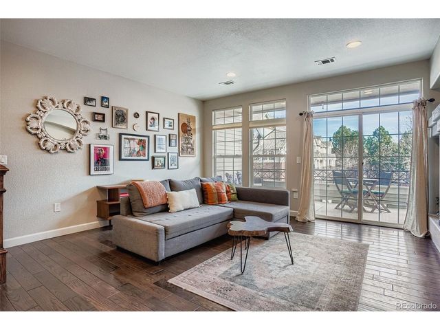 1471 S Emporia Ct, Denver, CO 80247