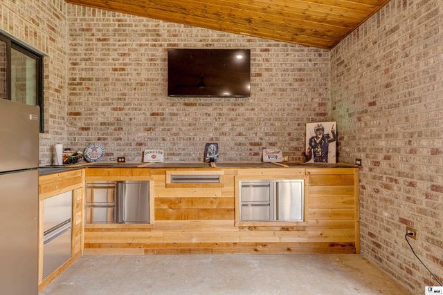 238 PUSS GREEN ROAD, Calhoun, LA 71225