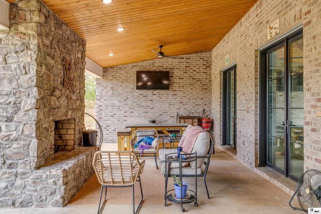 238 PUSS GREEN ROAD, Calhoun, LA 71225