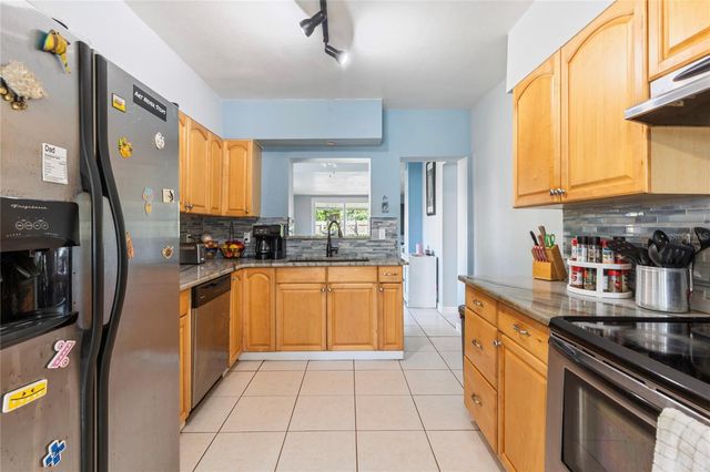 4908 HIGHLAND STREET S, St Petersburg, FL 33705