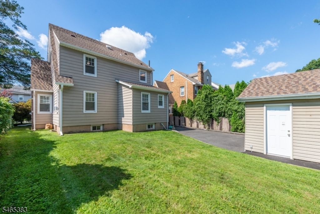 1118 Van Houten Ave, Clifton City, NJ 07013 — photo 2