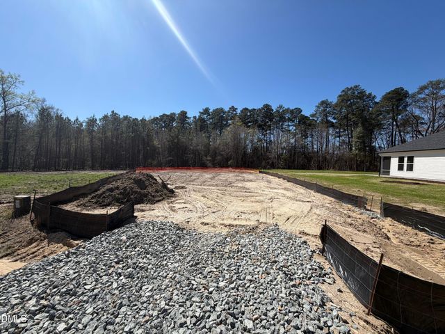 76 Charred Oak Court, Lillington, NC 27546