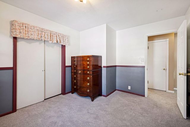 1947 Yorkshire Court, Saint Paul, MN 55116