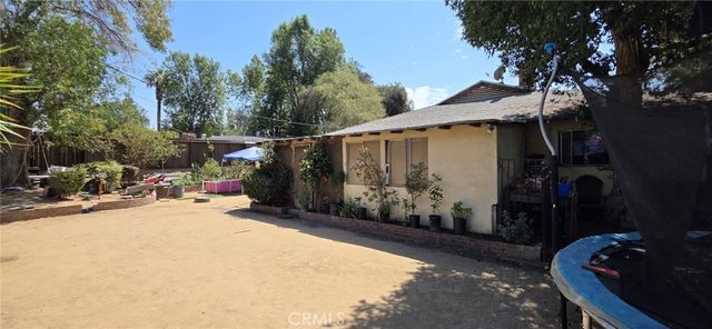 2917 David, Riverside, CA 92506