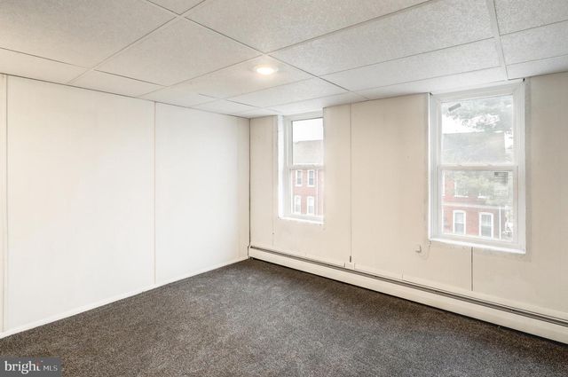 852 BLUNSTON ST, Columbia, PA 17512