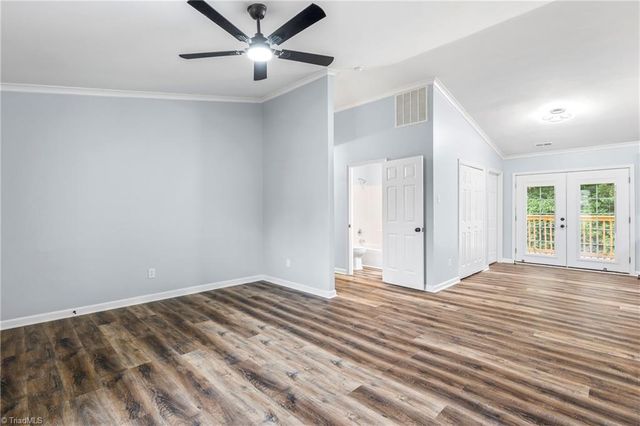 625 Rolling Green Drive, High Point, NC 27260