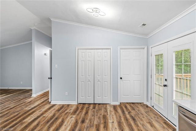 625 Rolling Green Drive, High Point, NC 27260