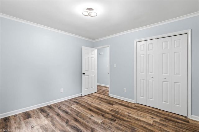 625 Rolling Green Drive, High Point, NC 27260