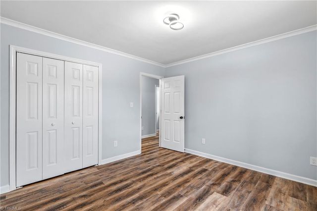 625 Rolling Green Drive, High Point, NC 27260