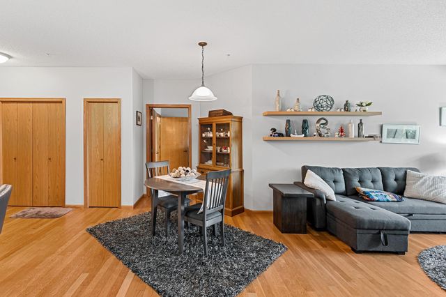 2530 E 34th Street 210, Minneapolis, MN 55406