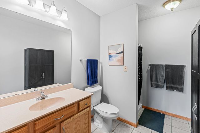 2530 E 34th Street 210, Minneapolis, MN 55406