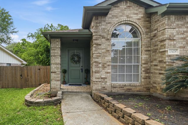 10478 Twin Circles Drive, Montgomery, TX 77356