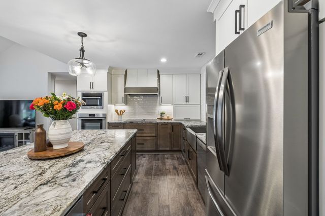 1006 John Wright Rd, Mount Juliet, TN 37122
