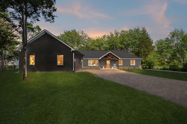 1006 John Wright Rd, Mount Juliet, TN 37122