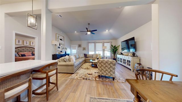 18906 Brego Lane, Tomball, TX 77377