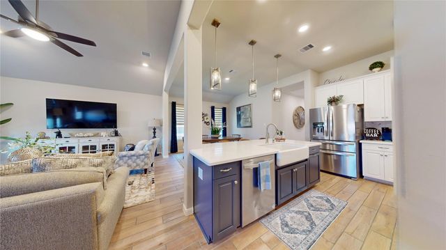 18906 Brego Lane, Tomball, TX 77377