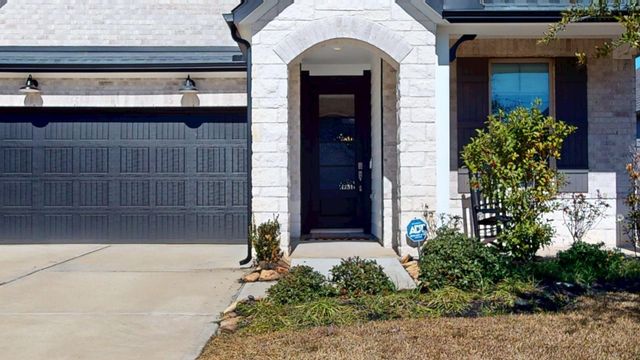 18906 Brego Lane, Tomball, TX 77377