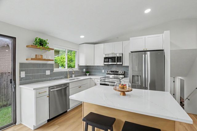 3435 Fox Run Road, Westerville, OH 43081
