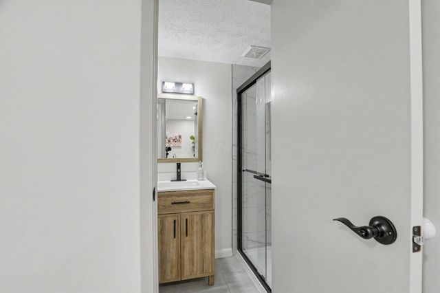 3435 Fox Run Road, Westerville, OH 43081