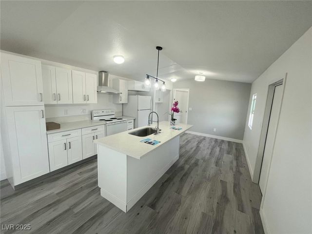 730 Shady Lane, Pahrump, NV 89060