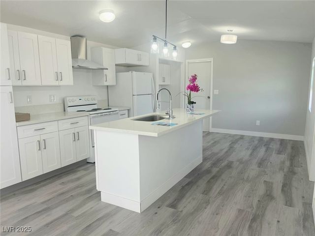 730 Shady Lane, Pahrump, NV 89060