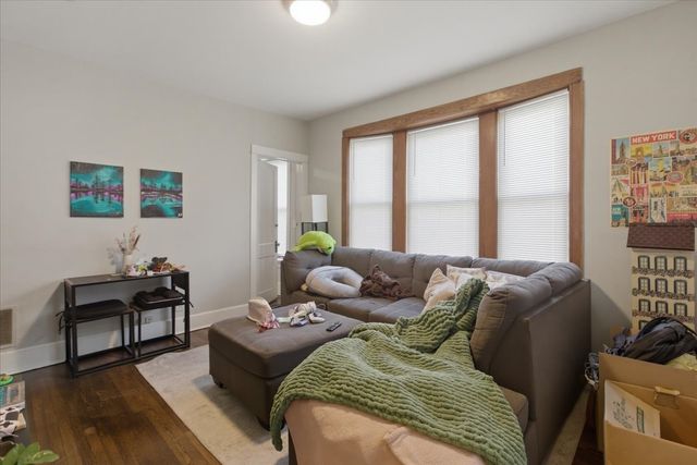 4002 N Southport Avenue 3, Chicago, IL 60613