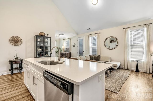 2011 Claybrook Lane, Denver, NC 28037