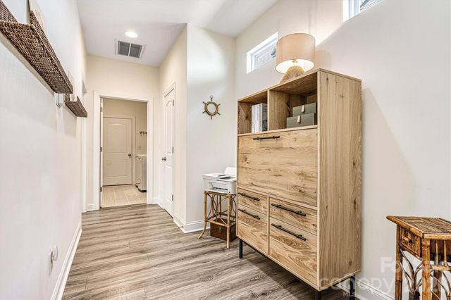 2011 Claybrook Lane, Denver, NC 28037