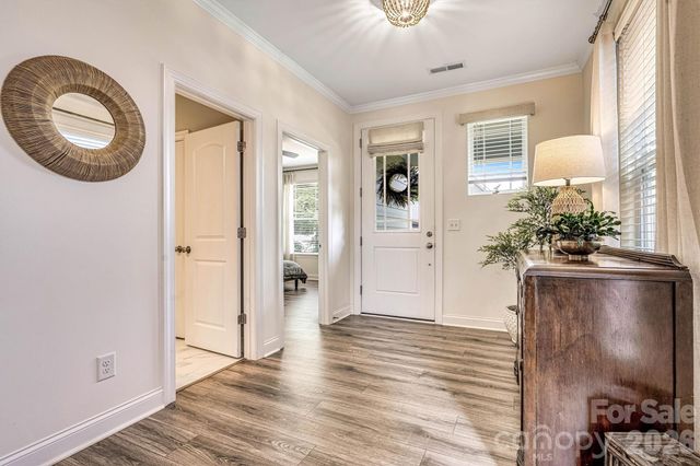 2011 Claybrook Lane, Denver, NC 28037