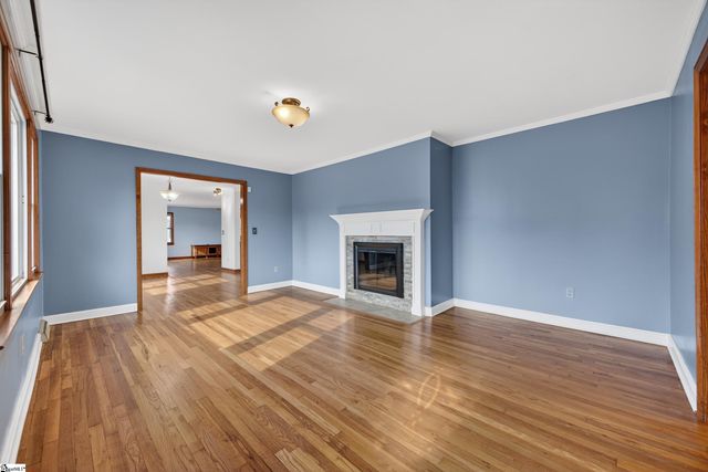 104 Salem Court, Greenville, SC 29617