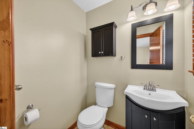 104 Salem Court, Greenville, SC 29617