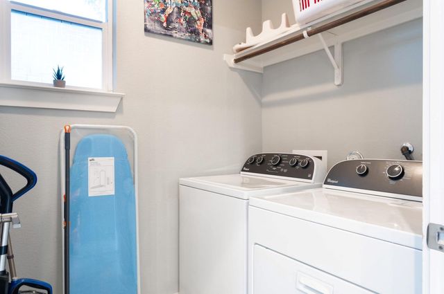 3000 Neal ST, Austin, TX 78702