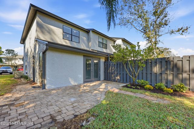 17 PONTE VEDRA Court D, Ponte Vedra Beach, FL 32082