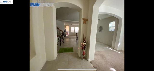 703 N Claret Ln, Mountain House, CA 95391