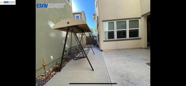 703 N Claret Ln, Mountain House, CA 95391