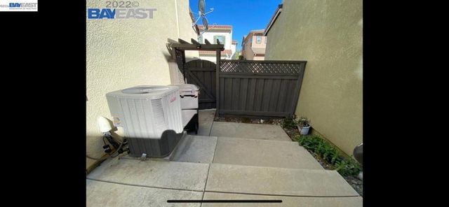 703 N Claret Ln, Mountain House, CA 95391